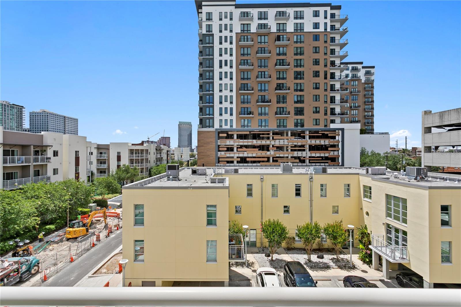 THE MERIDIAN - Residential