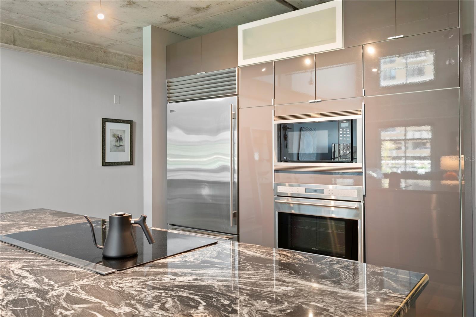 THE MERIDIAN - Residential
