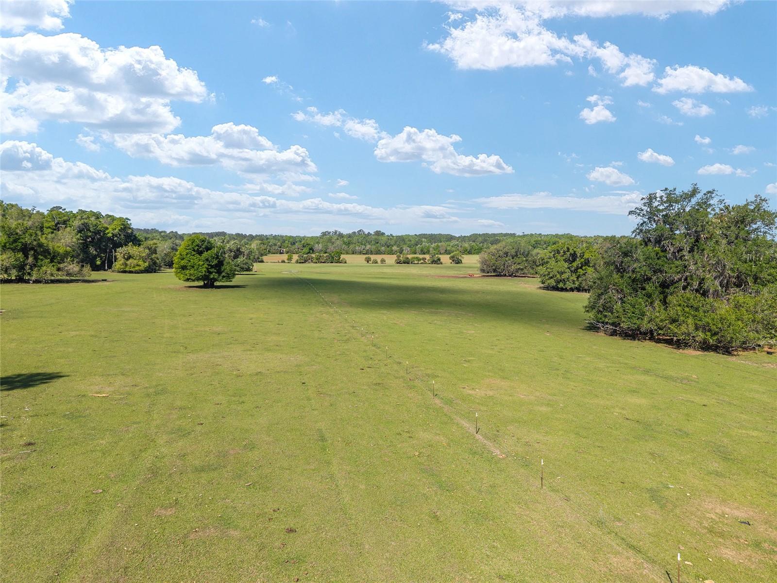 POWERS PLANTATION - Land