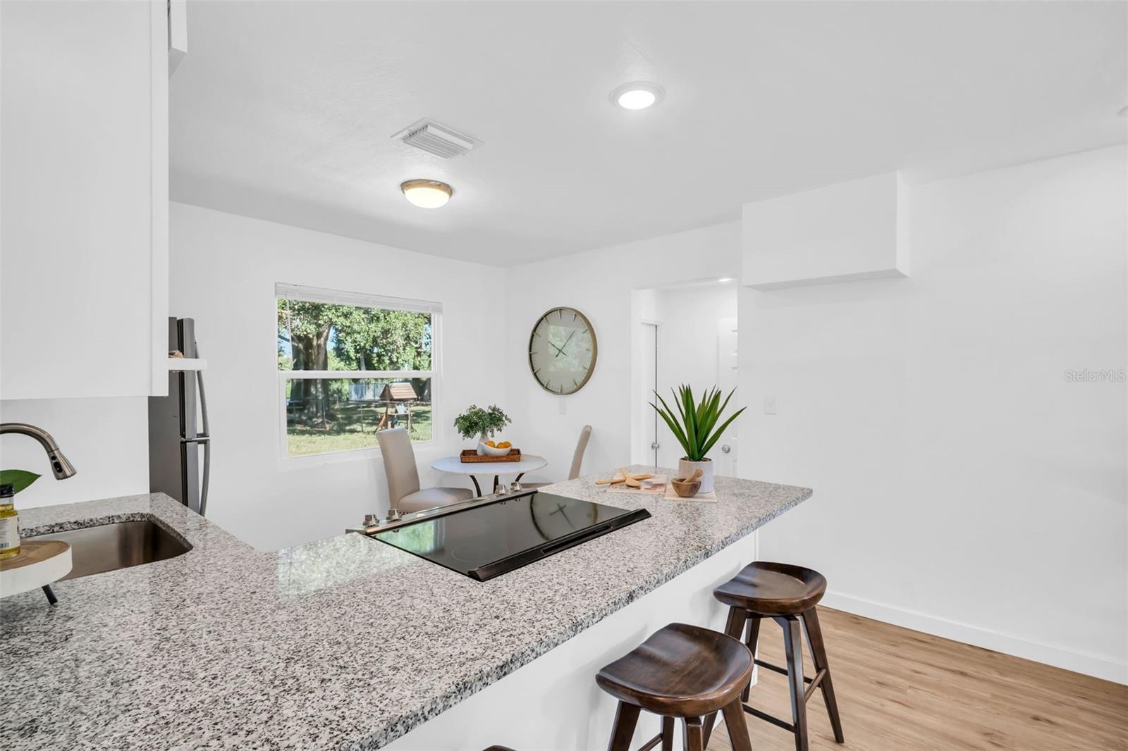 DANIEL LAKE SUB - Residential