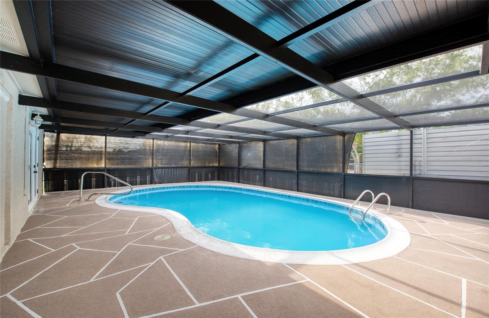 REGENCY PARK - Residential