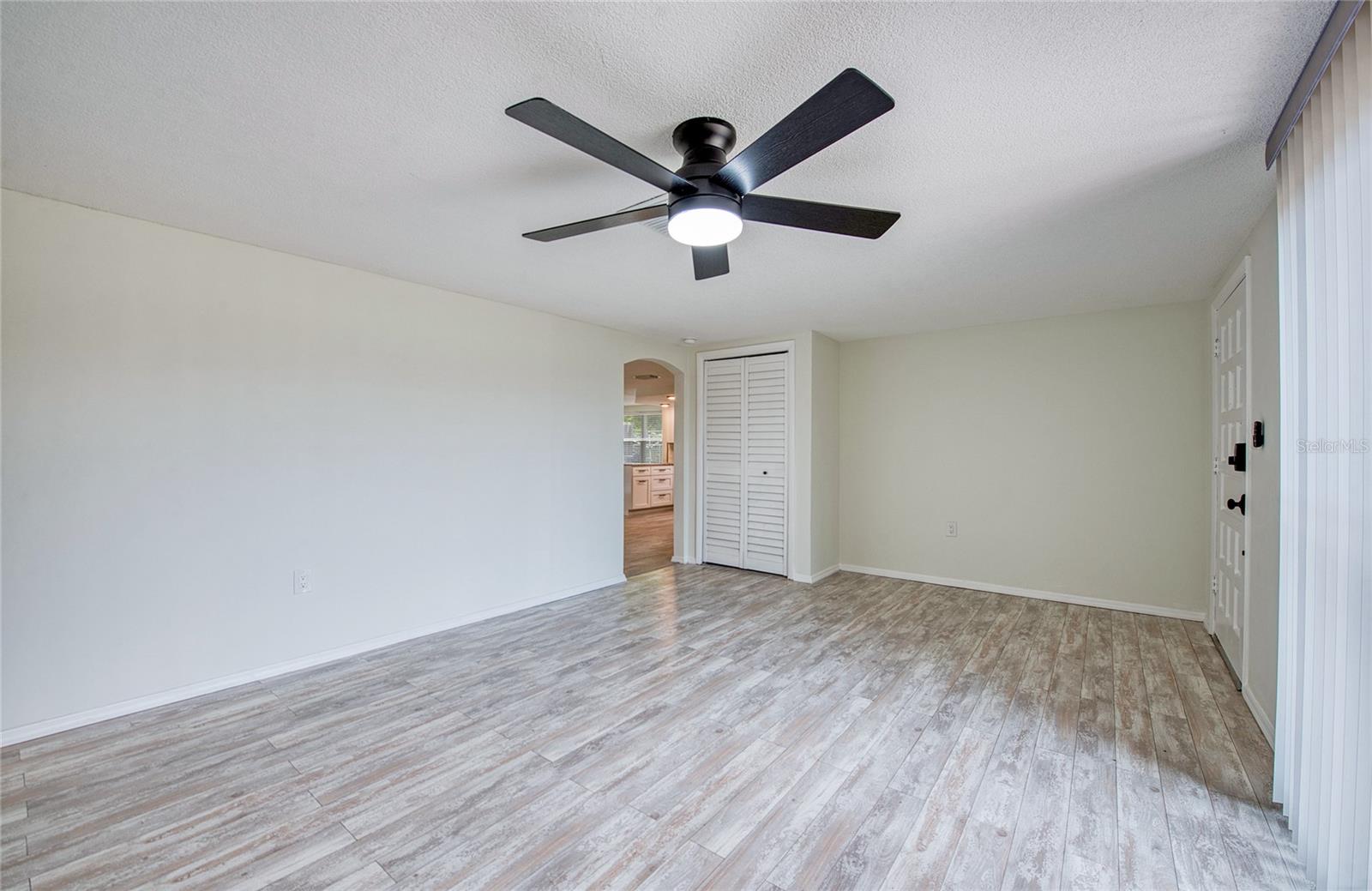 REGENCY PARK - Residential