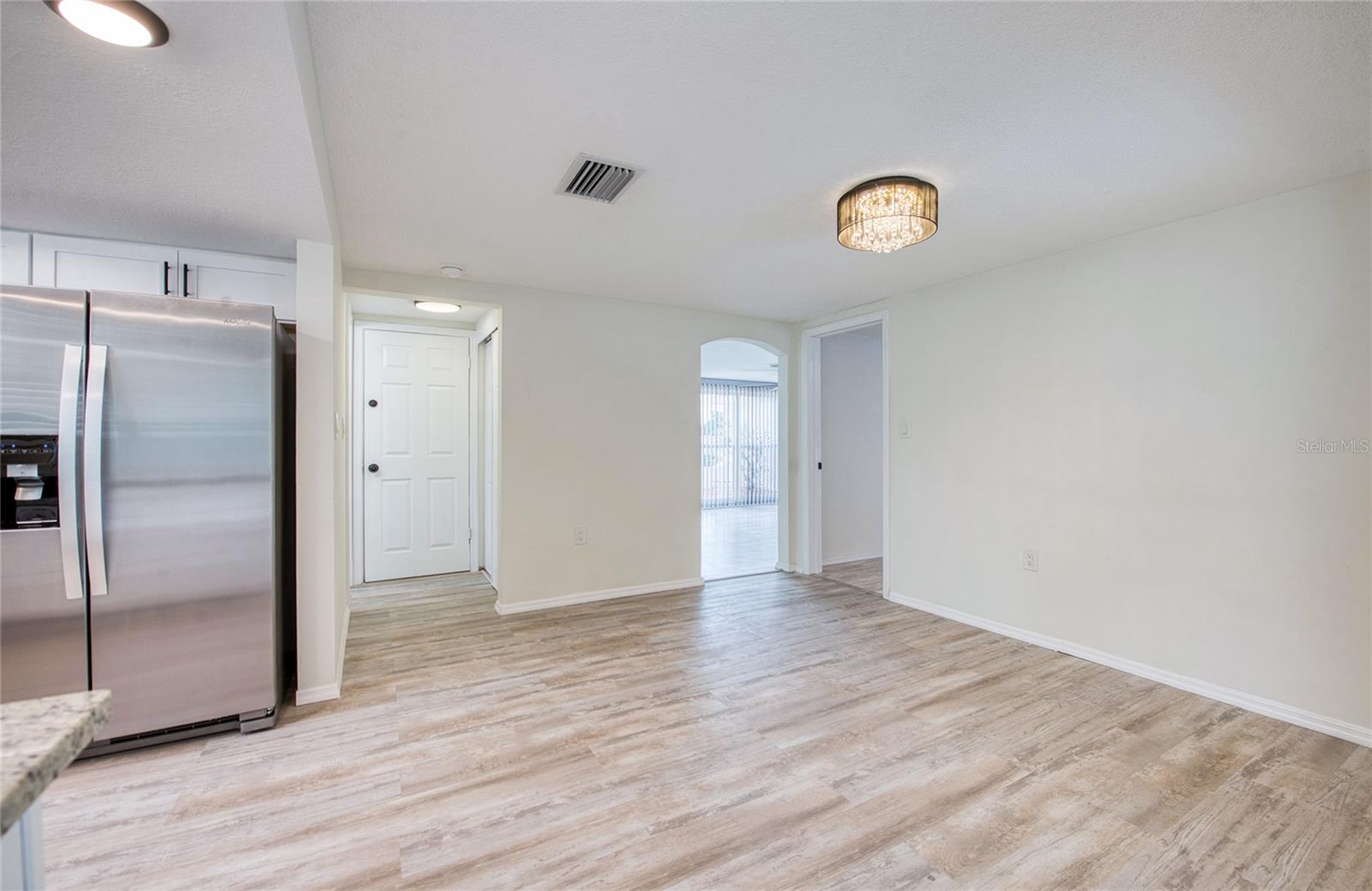 REGENCY PARK - Residential