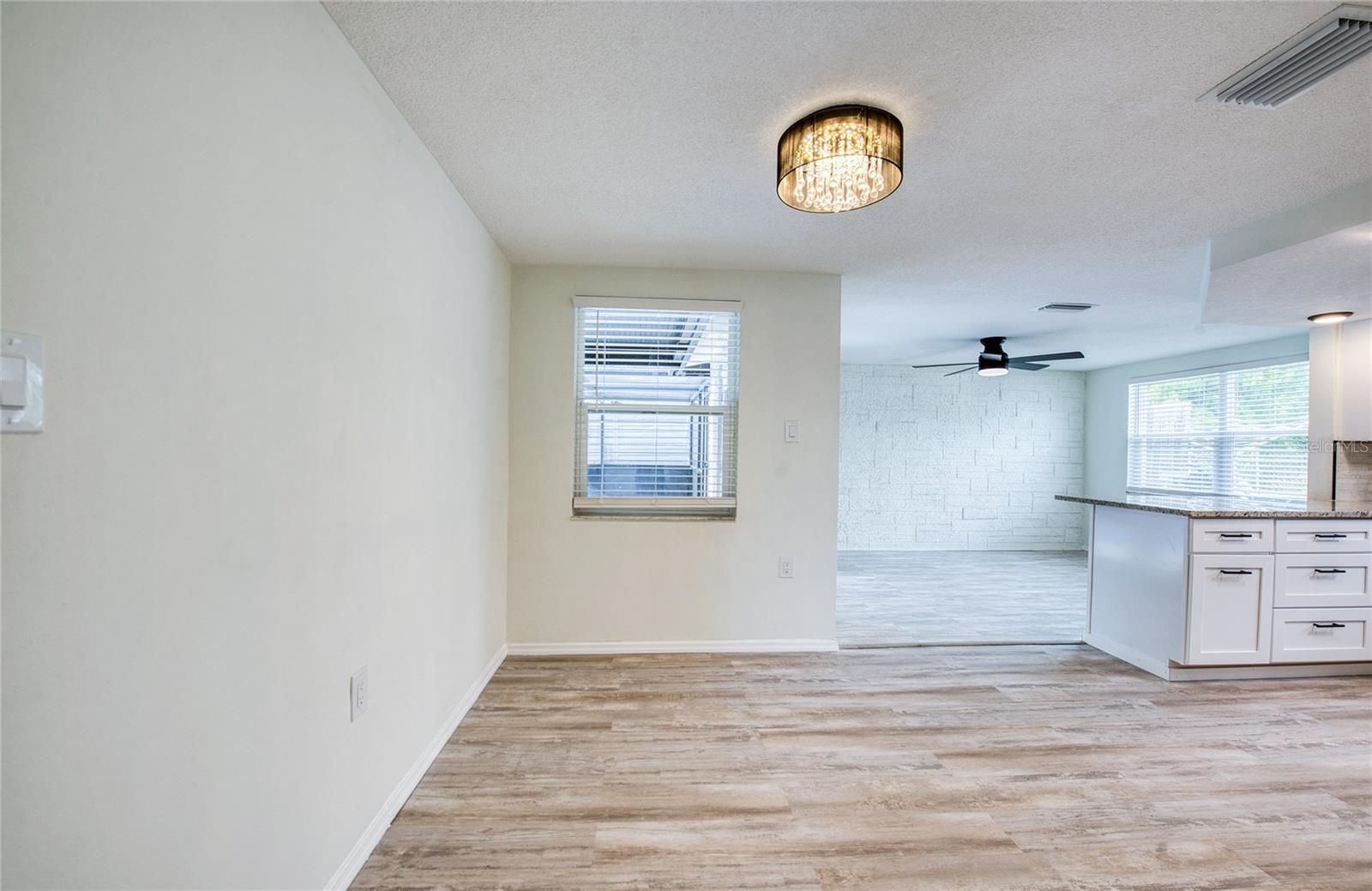 REGENCY PARK - Residential