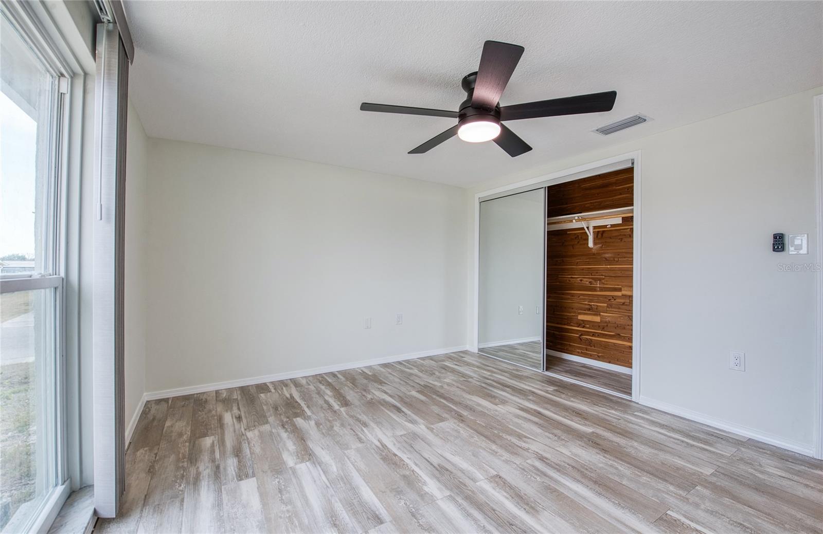 REGENCY PARK - Residential