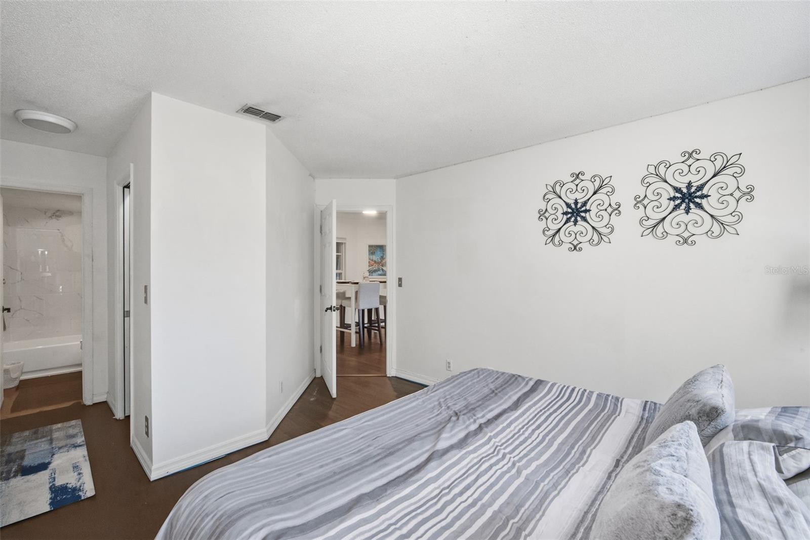 BAYSHORE PLACE A CONDO - Residential