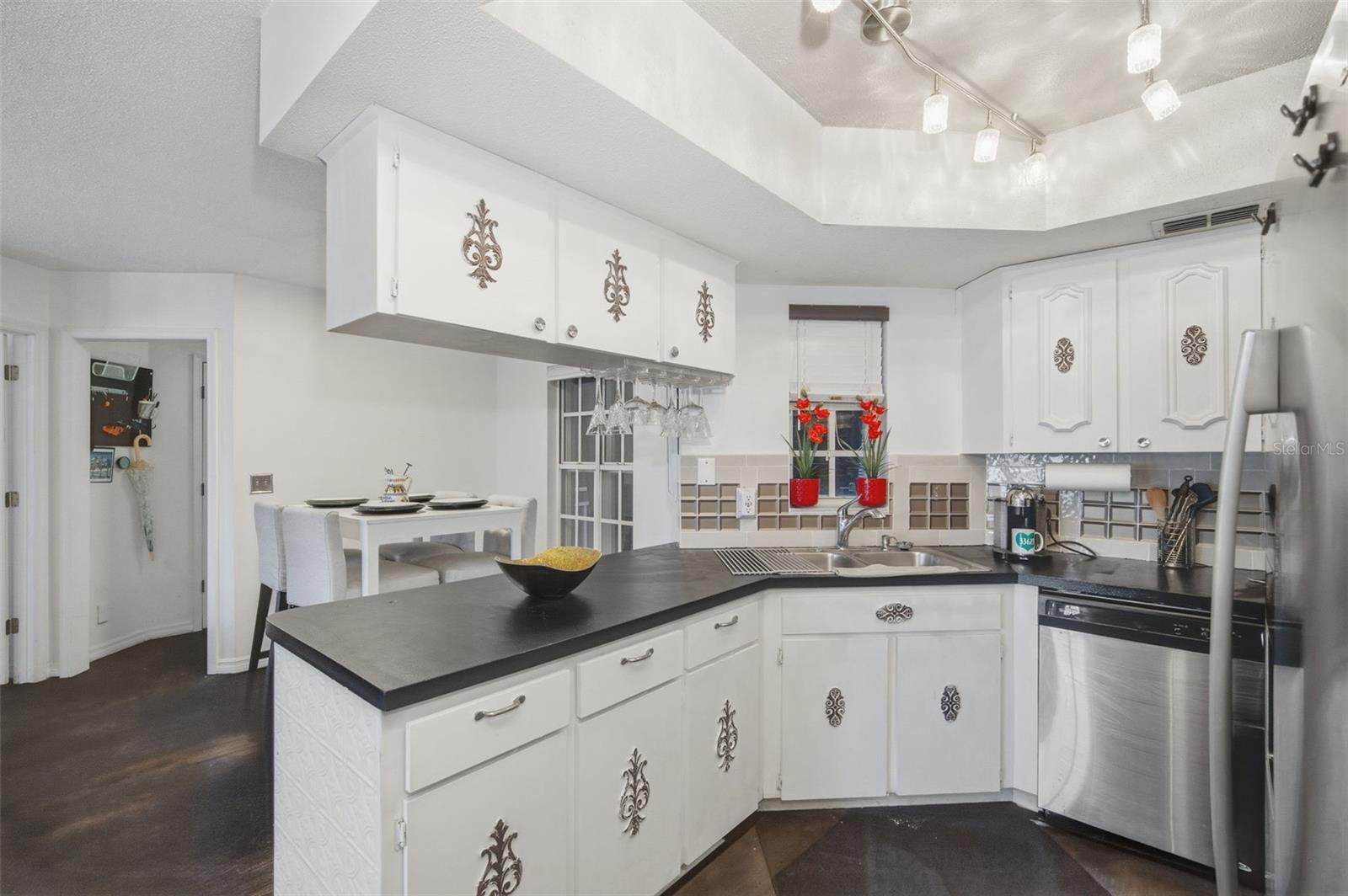 BAYSHORE PLACE A CONDO - Residential