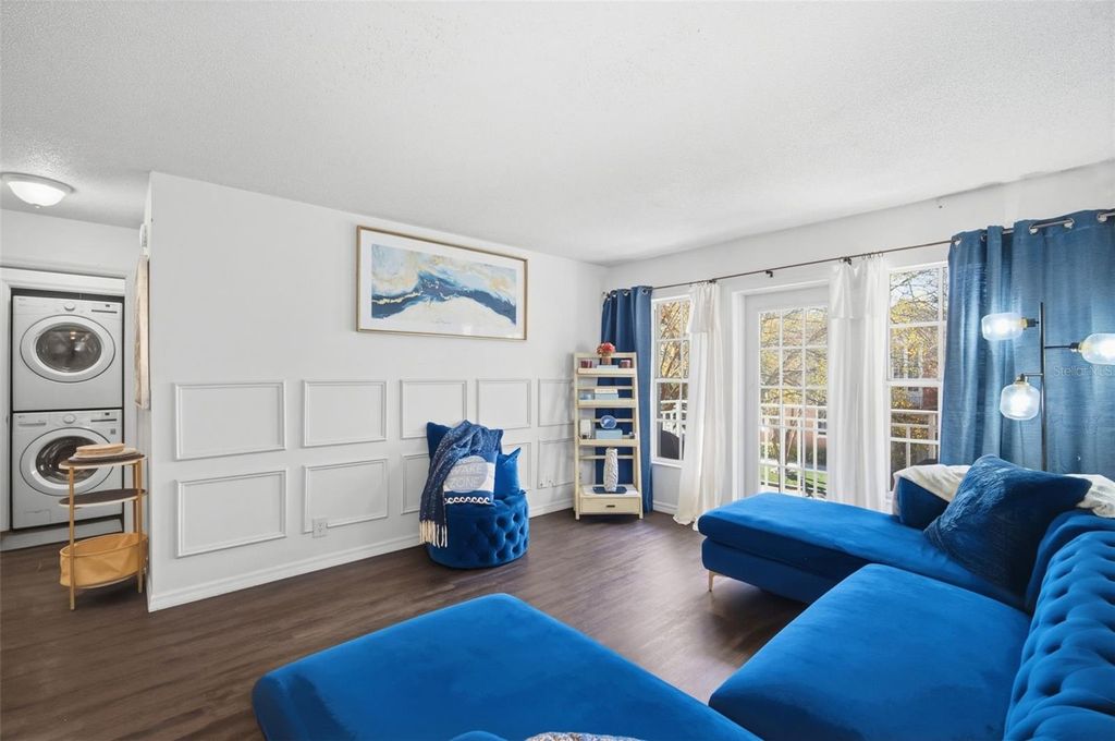 Photo of 2314 S Clewis Court #204, Tampa, FL 33629 (MLS # TB8476042)