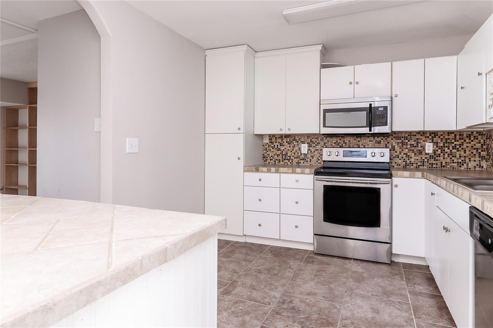 SAN CLEMENTE VILLAGE - Residential Lease