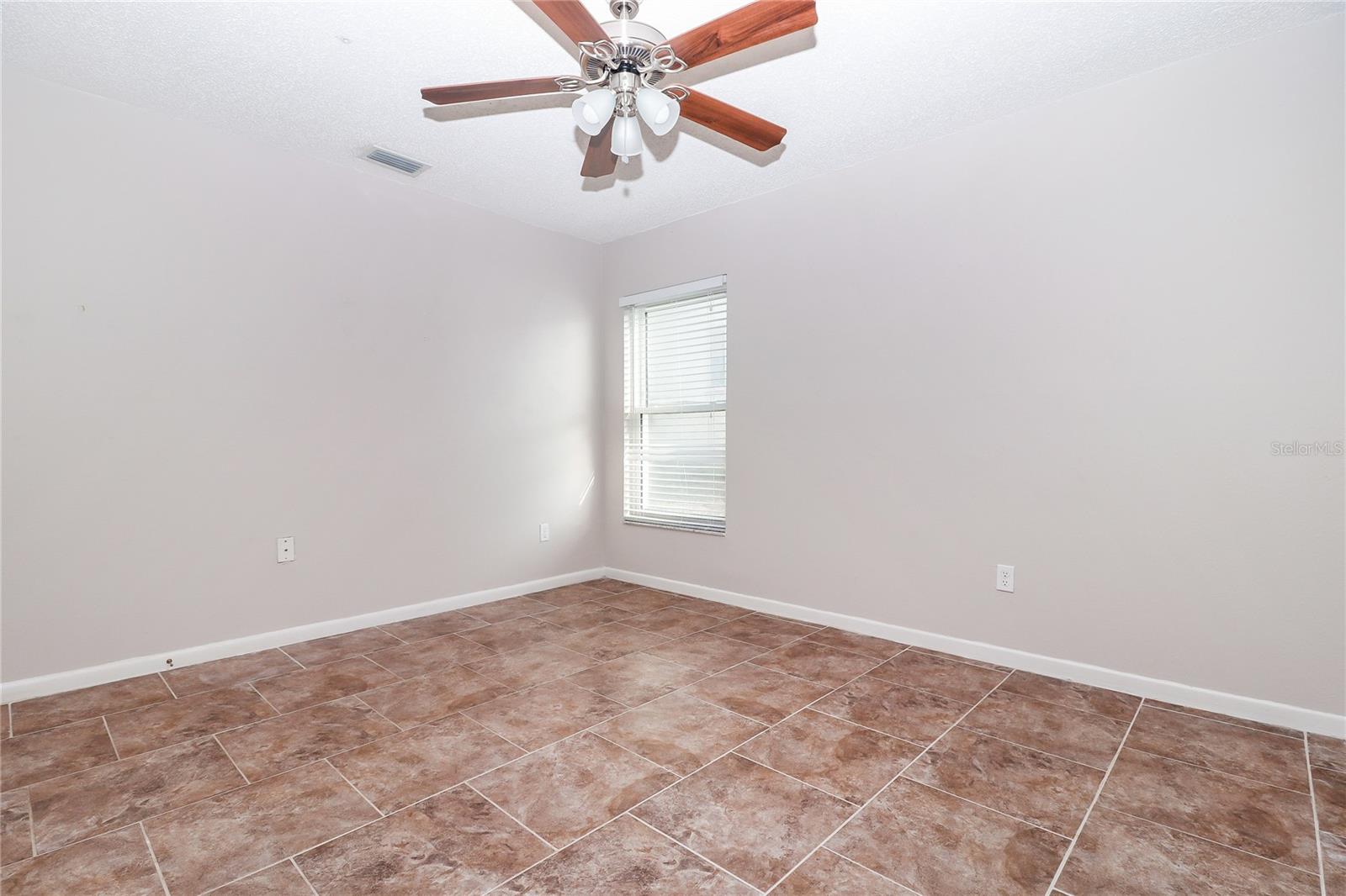 SAN CLEMENTE VILLAGE - Residential Lease