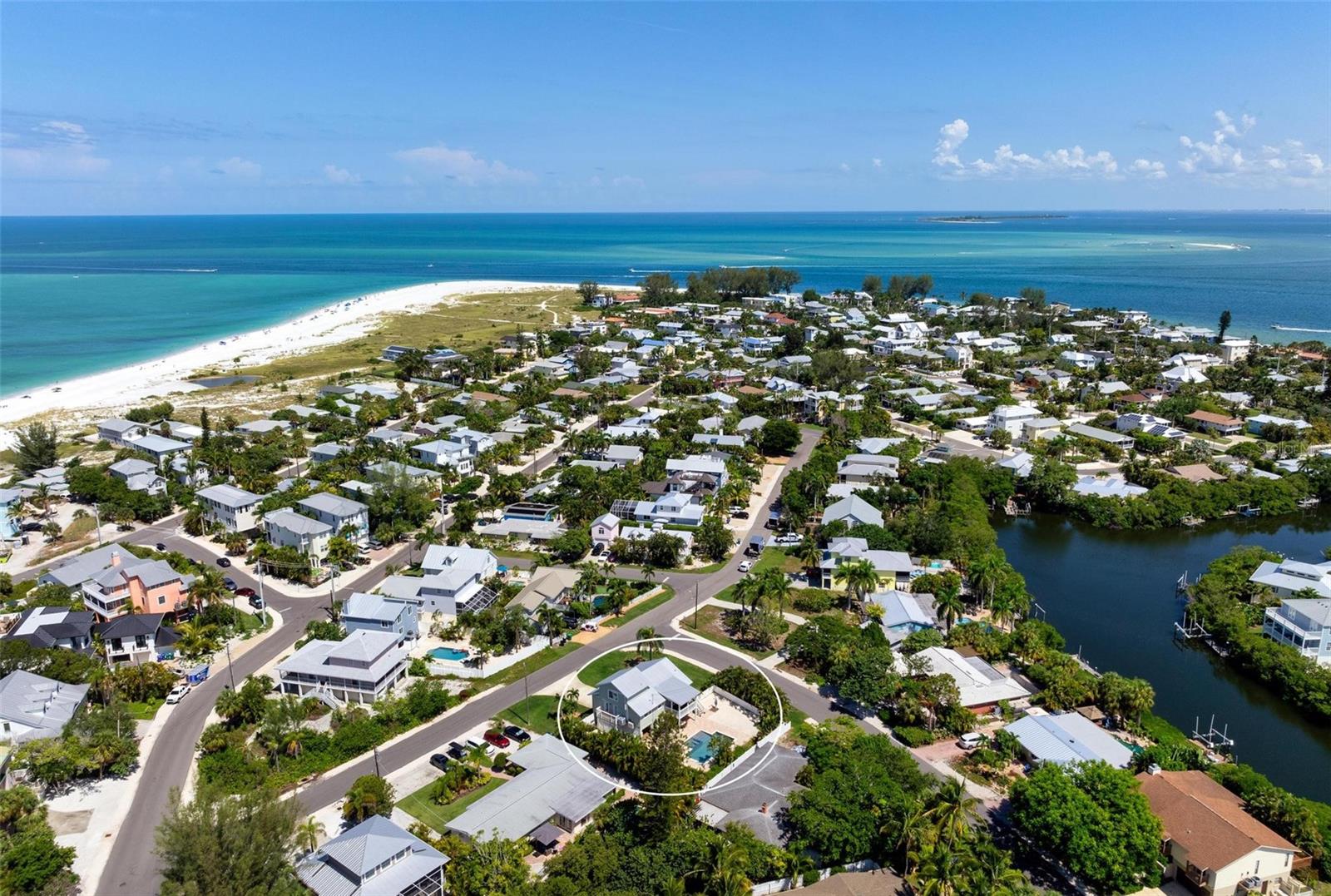 LUANA ISLES 1ST ADD - Residential