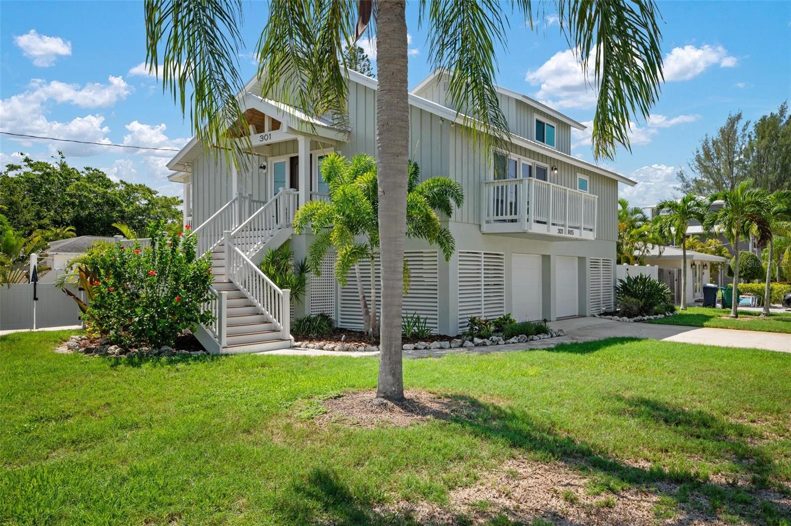 LUANA ISLES 1ST ADD - Residential