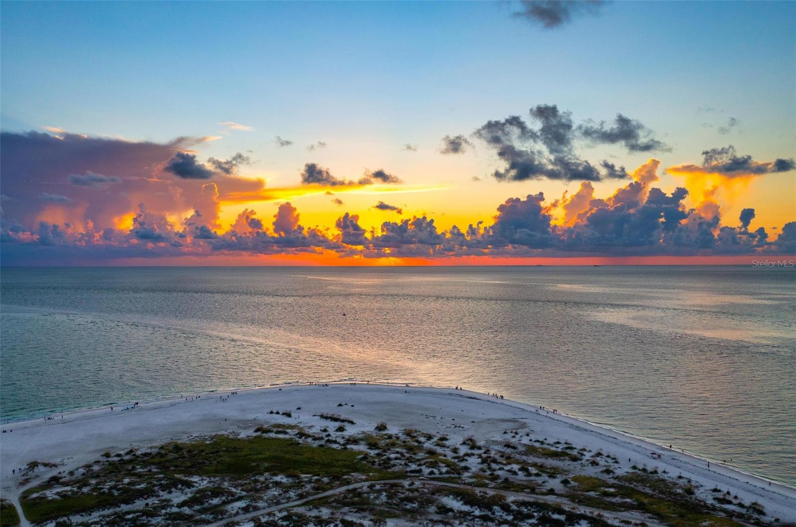 LUANA ISLES 1ST ADD - Residential