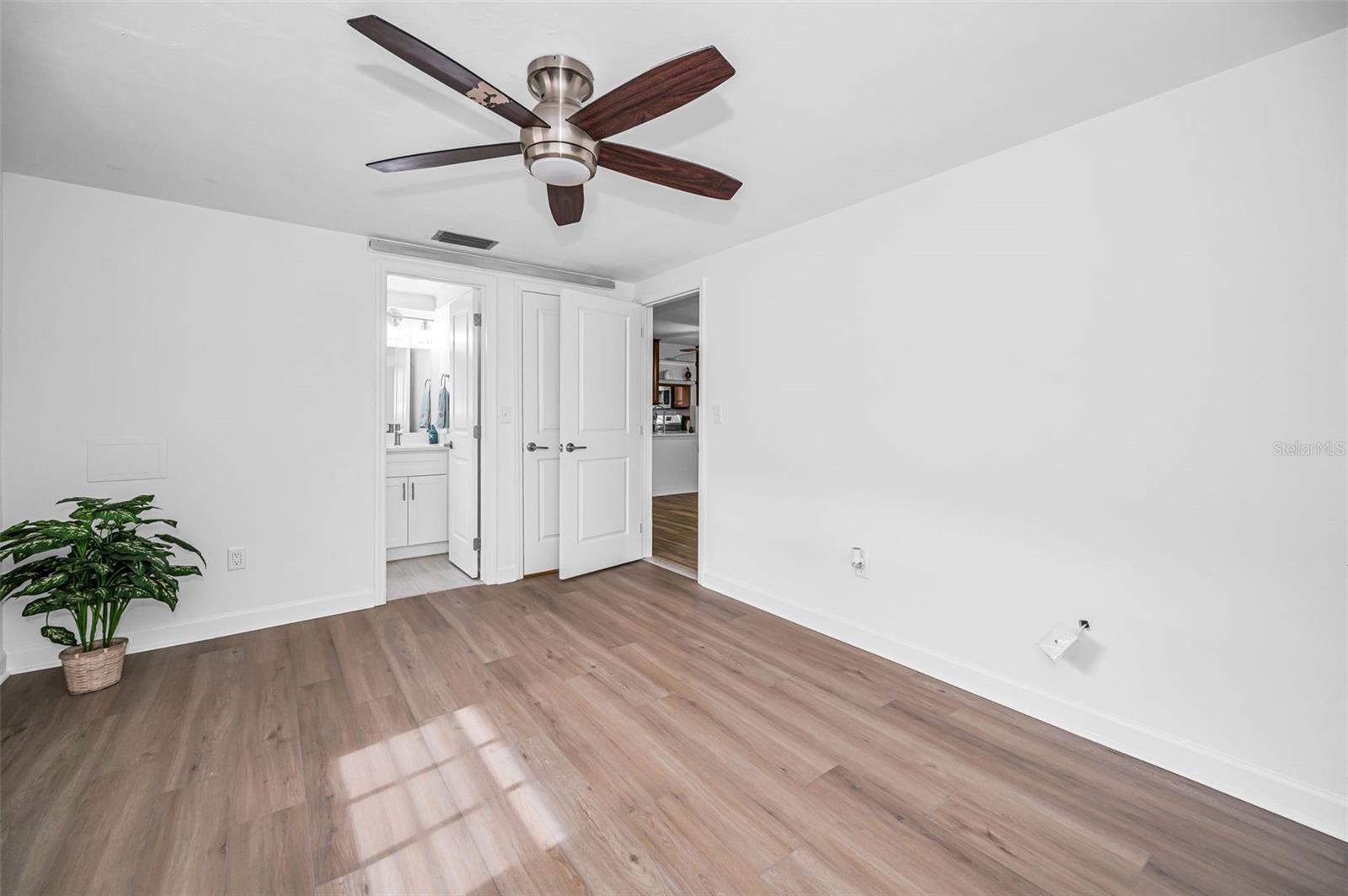 GARDENS BEACON SQUARE - Residential