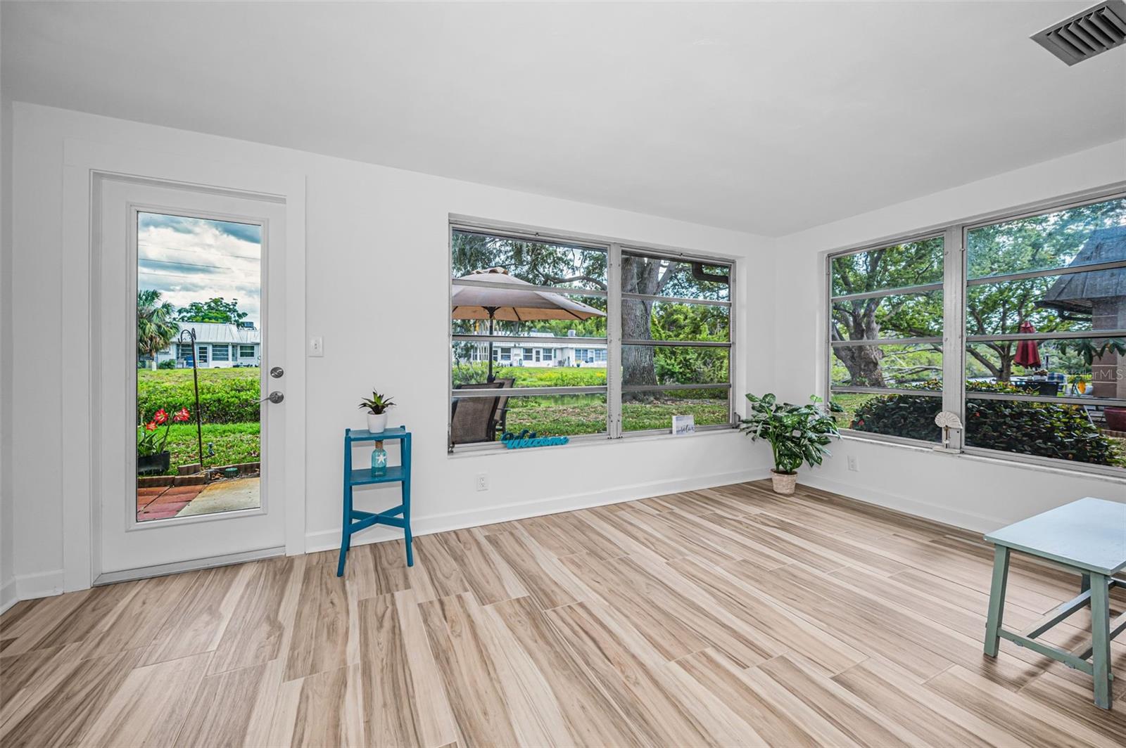 GARDENS BEACON SQUARE - Residential