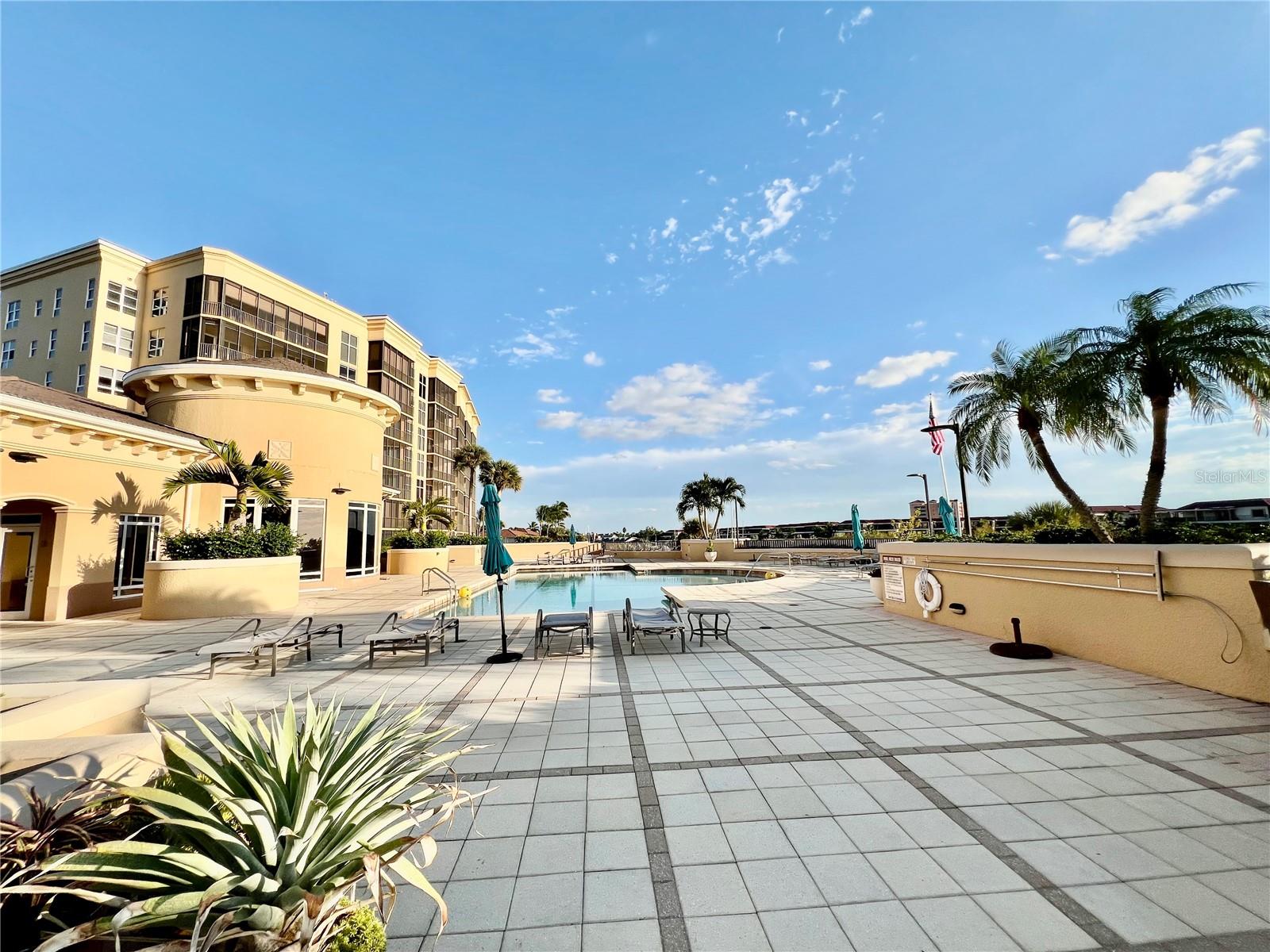 GRANDE ISLE TOWERS I & 02 PH I - Residential Lease