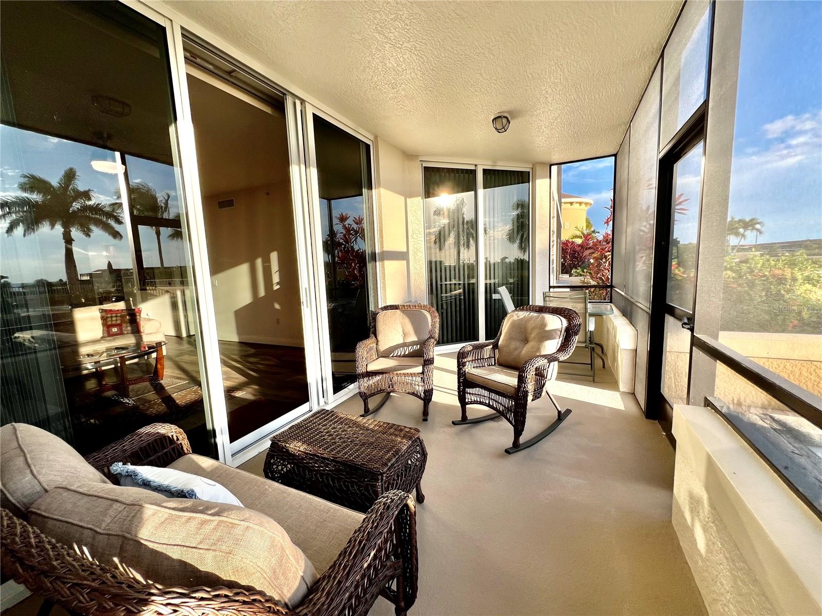 GRANDE ISLE TOWERS I & 02 PH I - Residential Lease