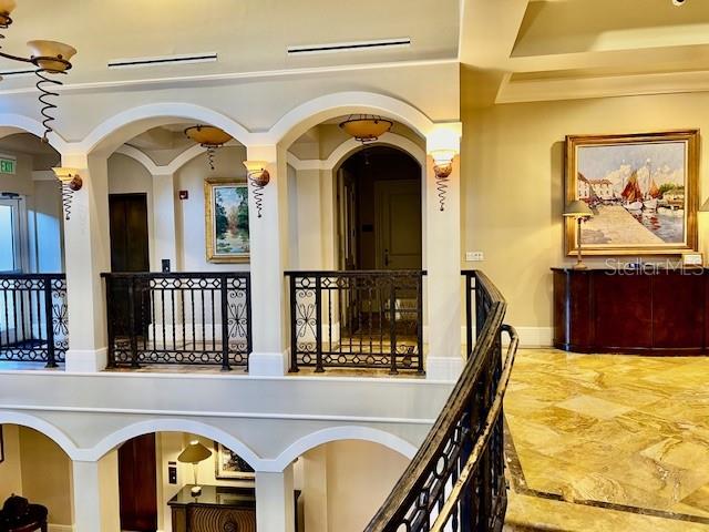 GRANDE ISLE TOWERS I & 02 PH I - Residential Lease