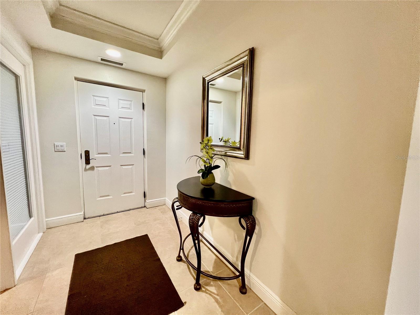 GRANDE ISLE TOWERS I & 02 PH I - Residential Lease