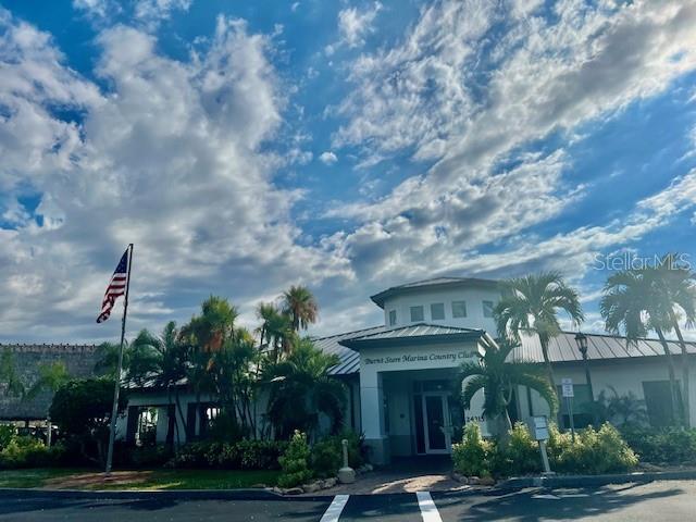 GRANDE ISLE TOWERS I & 02 PH I - Residential Lease