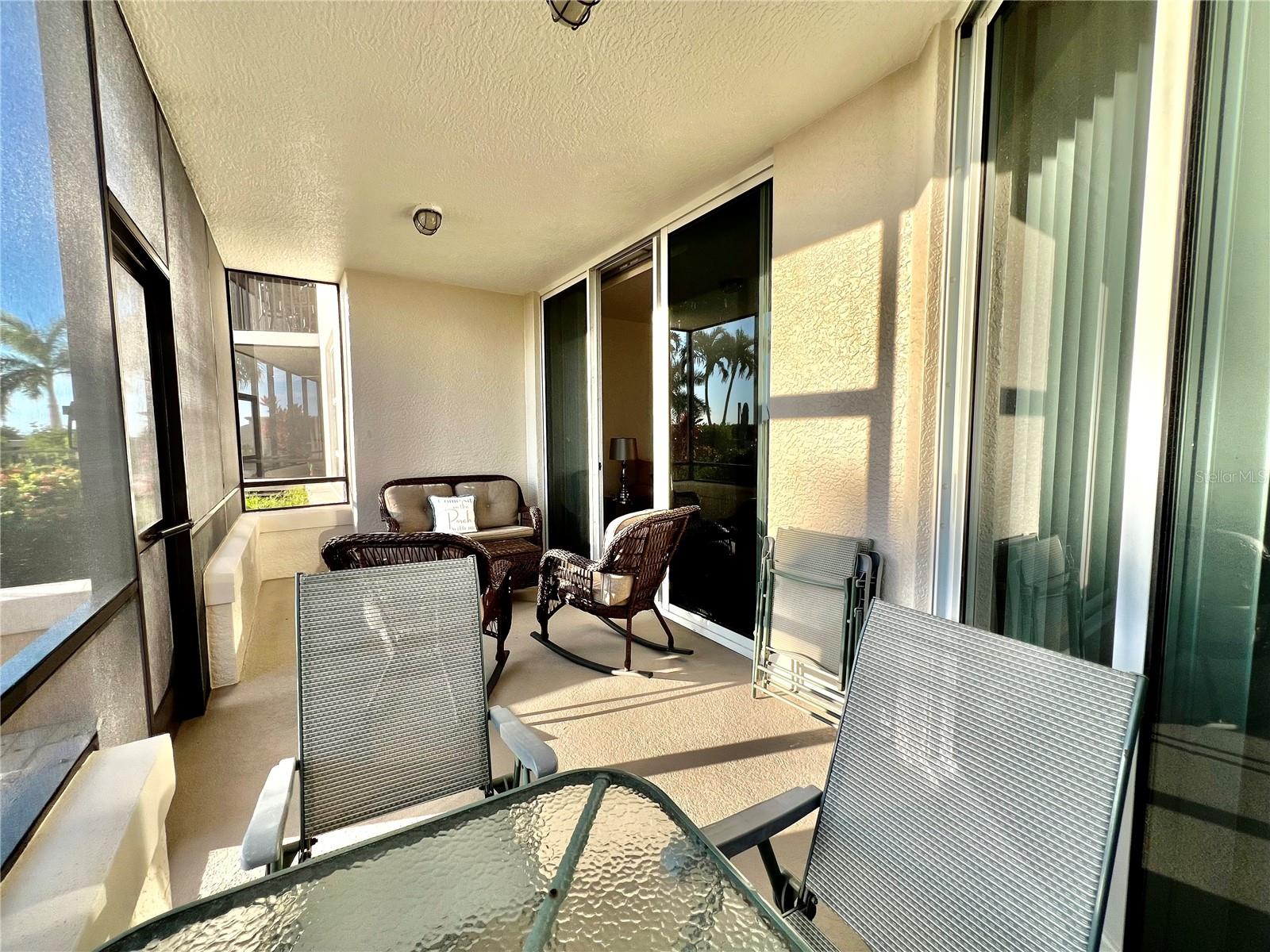 GRANDE ISLE TOWERS I & 02 PH I - Residential Lease