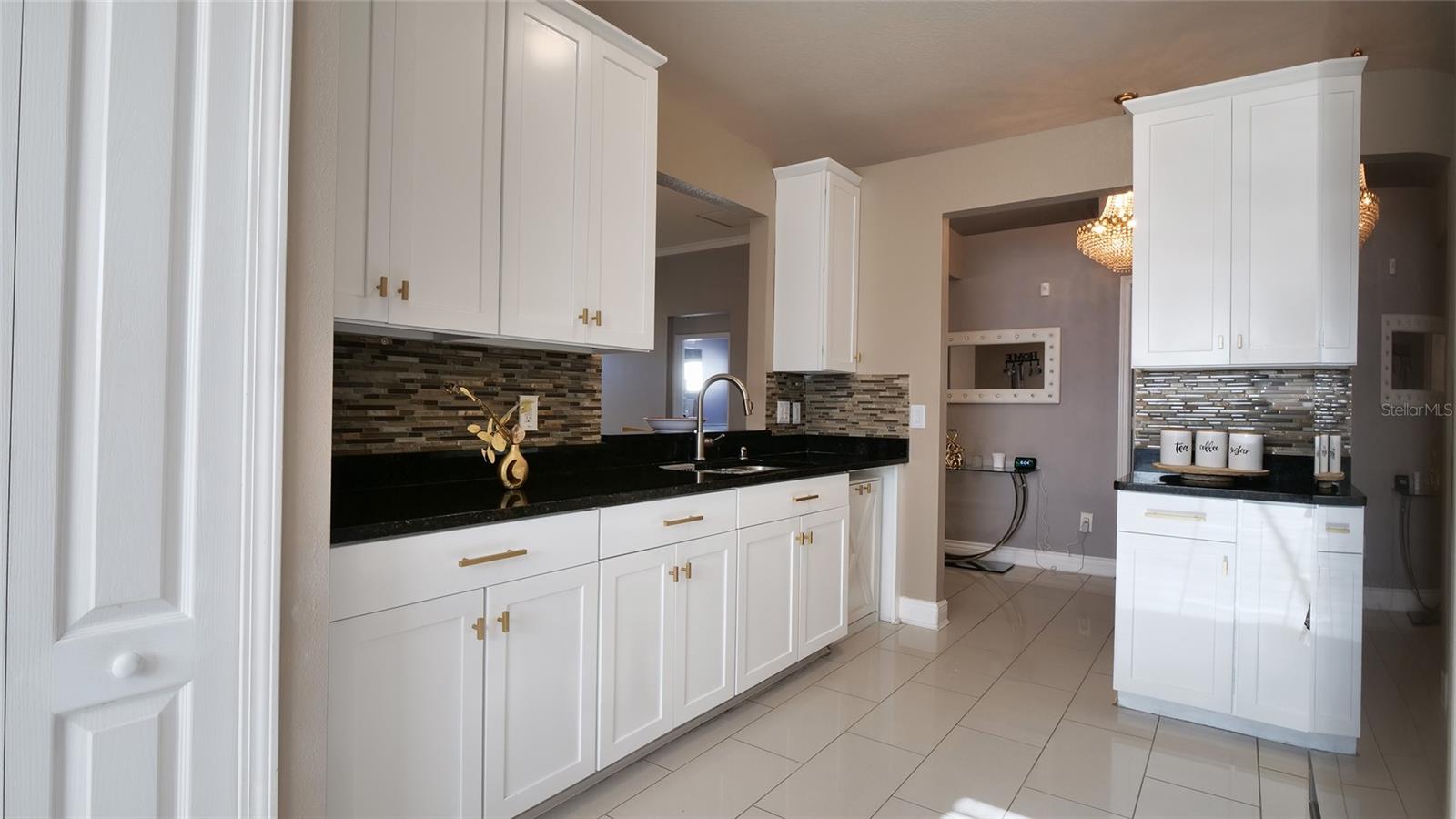 SOUTH POINTE PH 6 - Residential