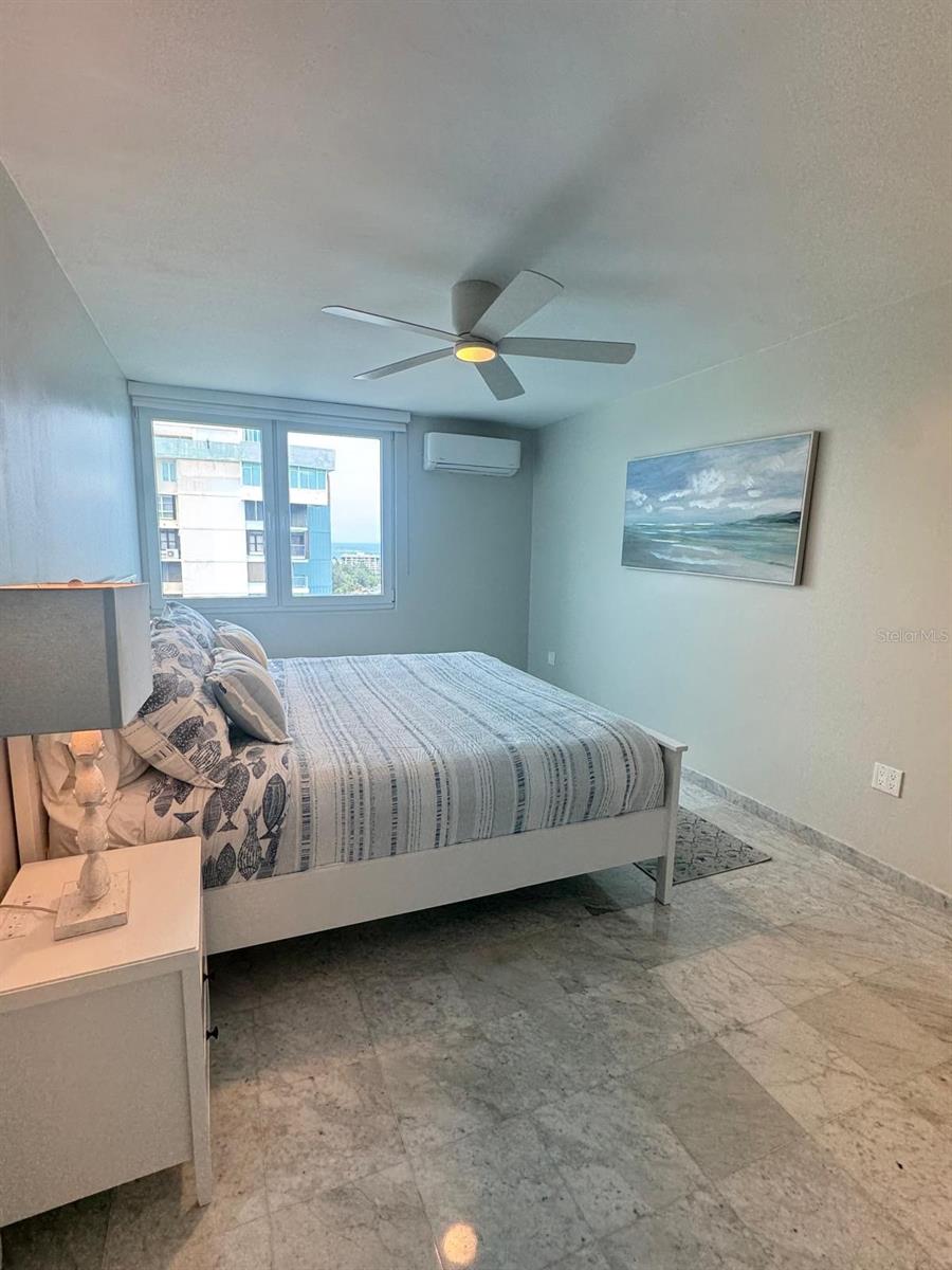 WALDORF OWNER'S COUNCIL - Residential Lease