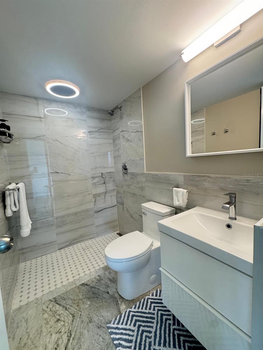 WALDORF OWNER'S COUNCIL - Residential Lease