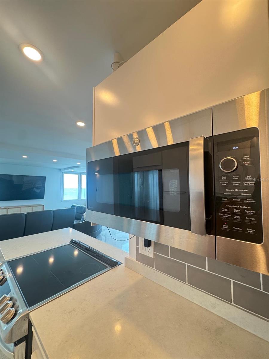 WALDORF OWNER'S COUNCIL - Residential Lease