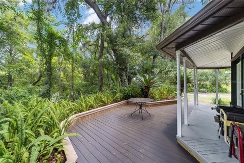 A home in DUNNELLON