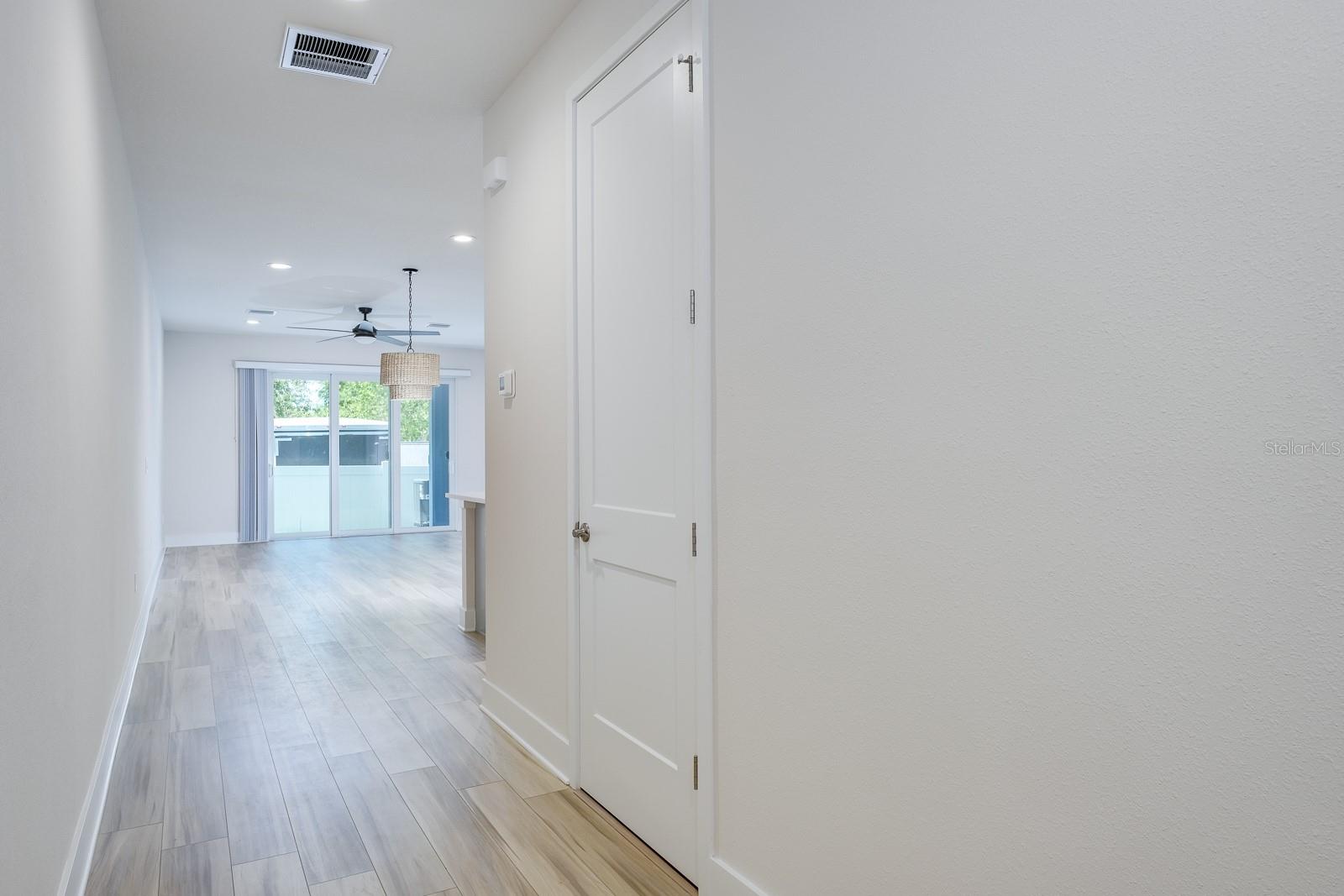TOWNHOMES AT HIGHLAND CROSSING - Residential