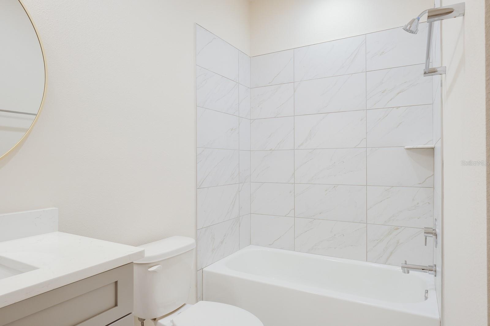 TOWNHOMES AT HIGHLAND CROSSING - Residential