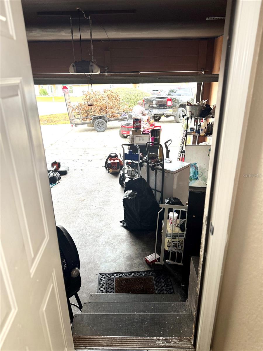 SILVER SPGS SHORES UN 20 - Residential