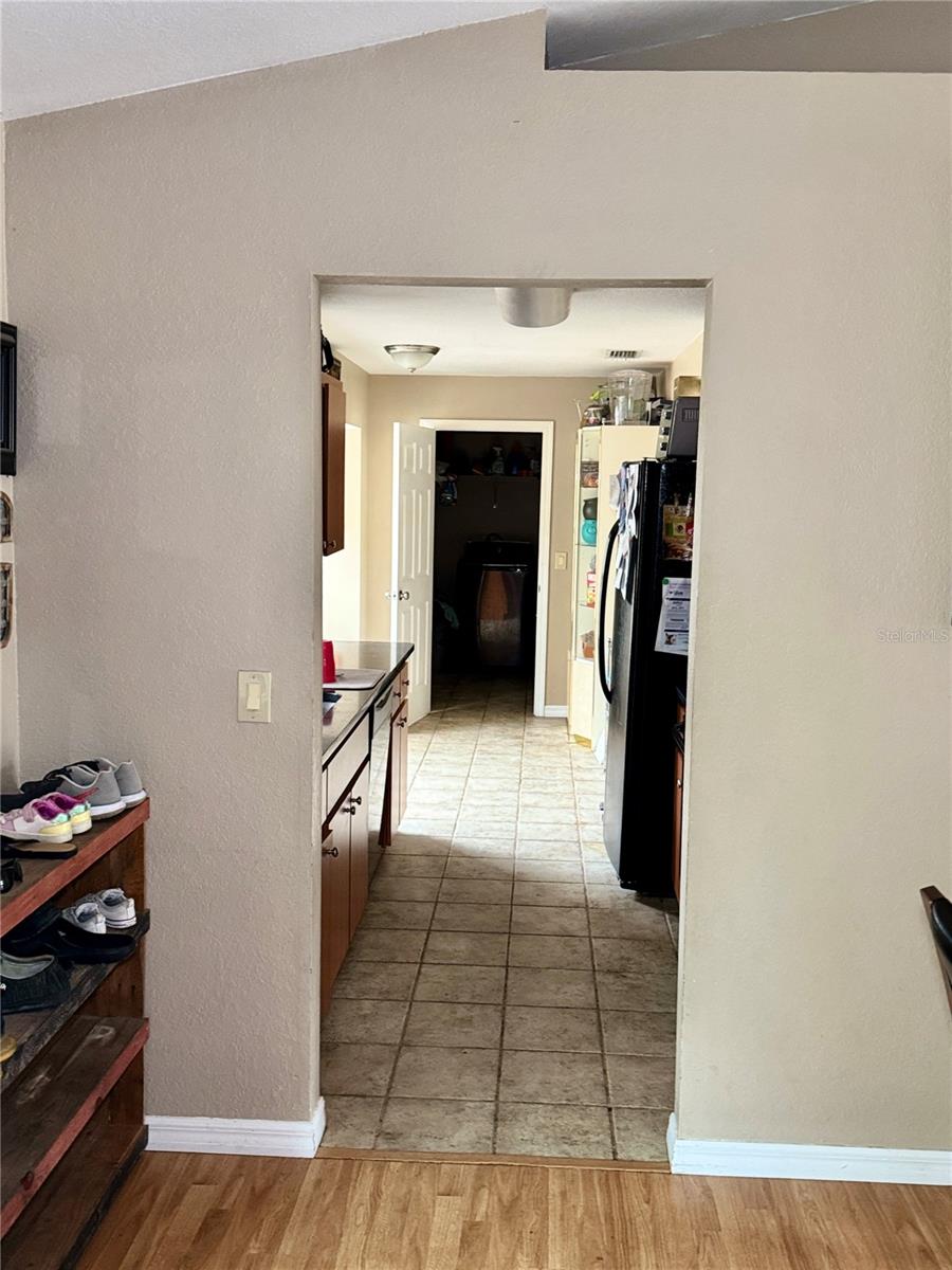 SILVER SPGS SHORES UN 20 - Residential