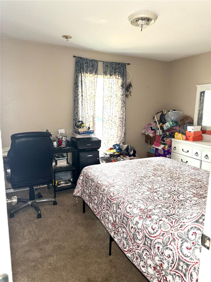 SILVER SPGS SHORES UN 20 - Residential