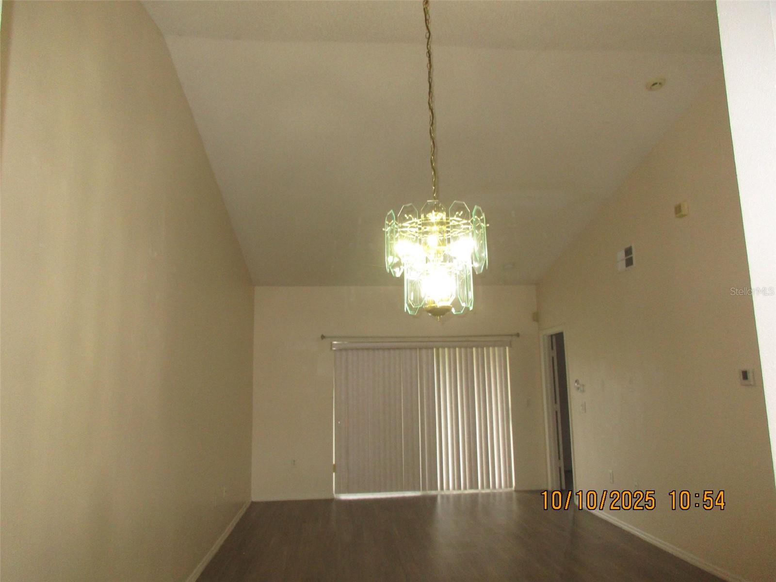 FAIRWAY GLEN AT MEADOW WOODS CONDO - Residential Lease
