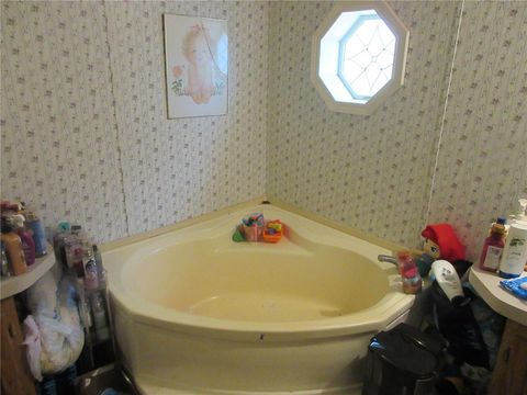 Tiny photo for 5790 SE 183rd Terrace, Ocklawaha, FL 32179 (MLS # OM721882)