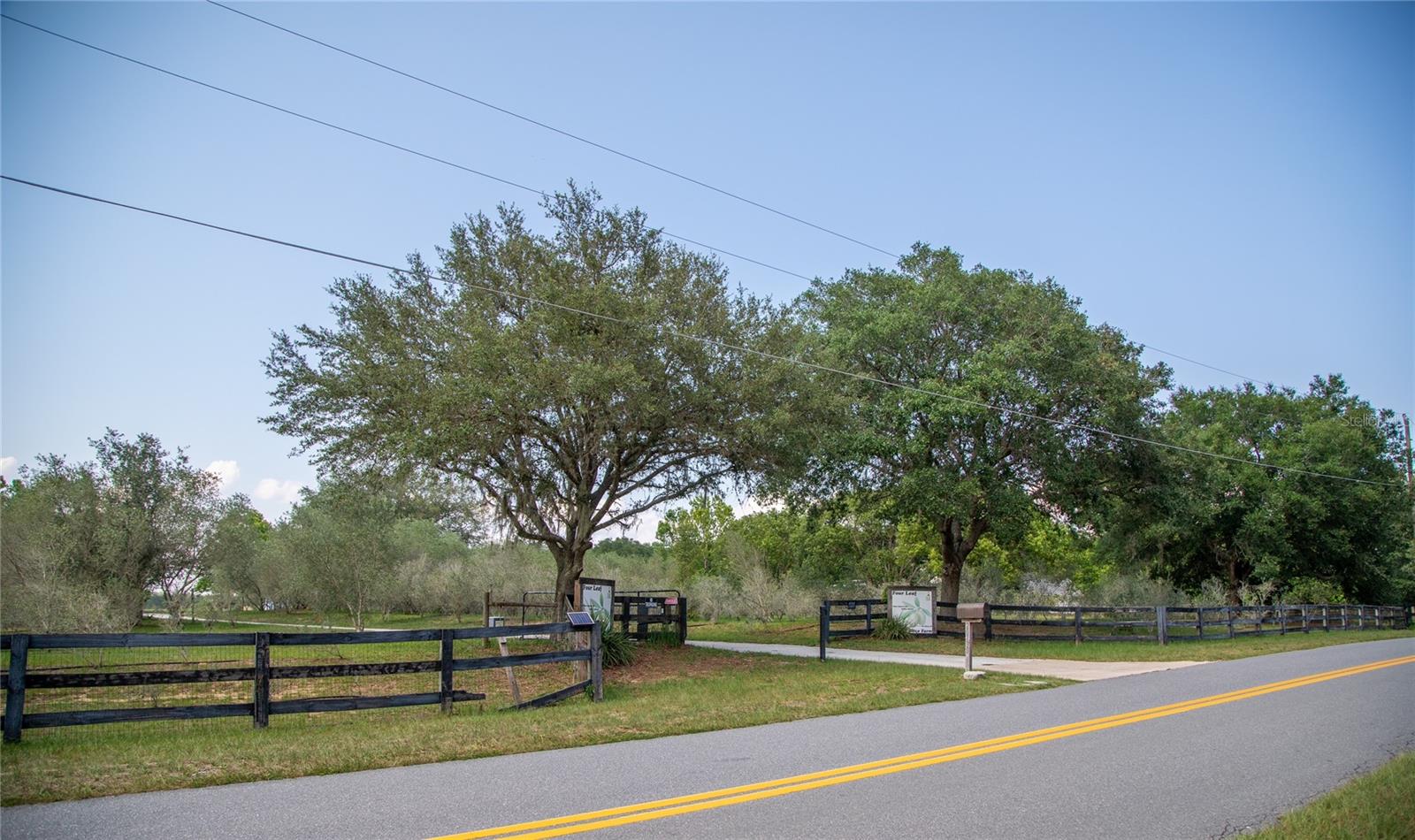 SUGARLOAF VIEW ESTATES - Residential