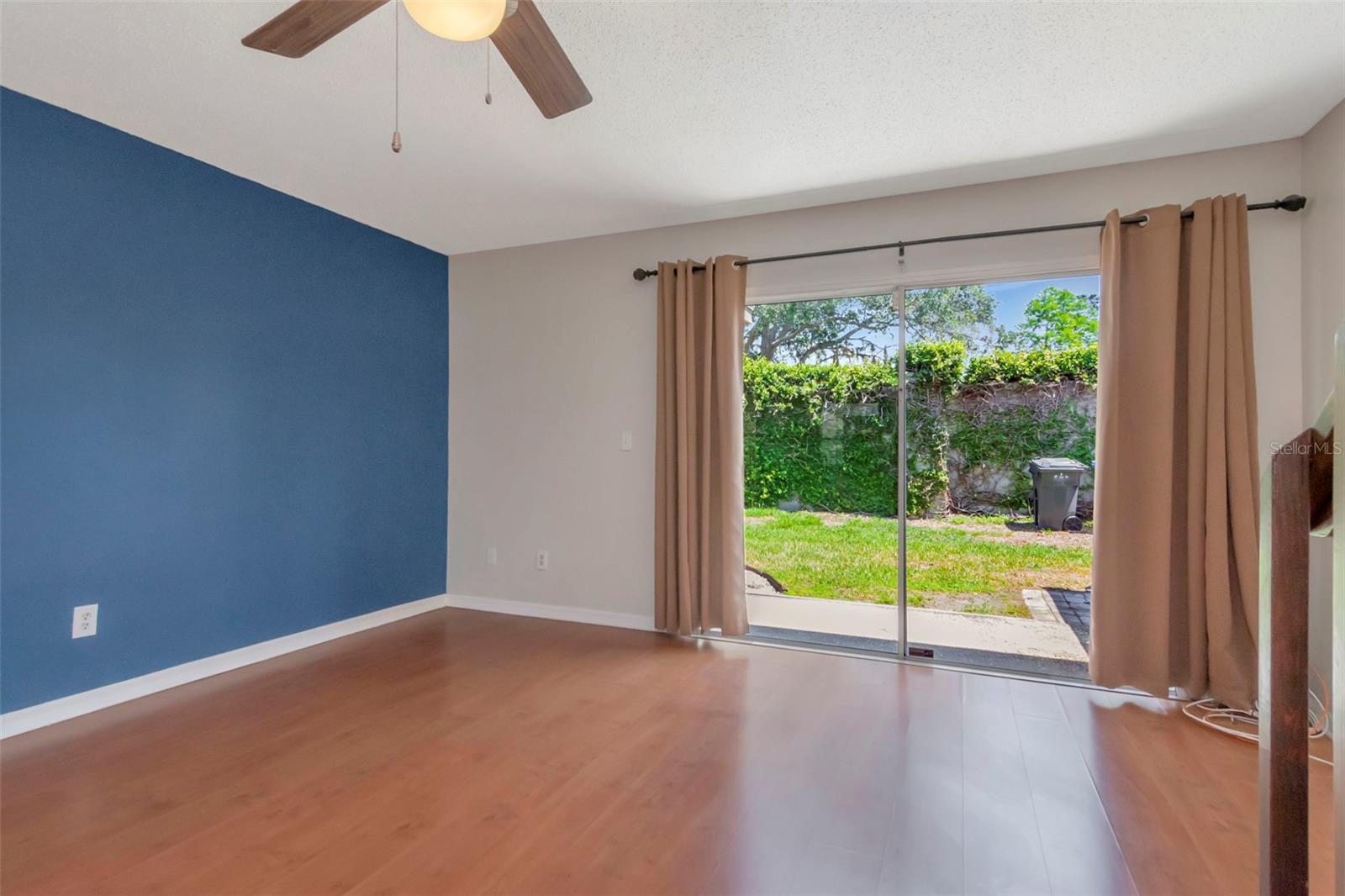 CARROLLWOOD VILLAGE PH III - Residential