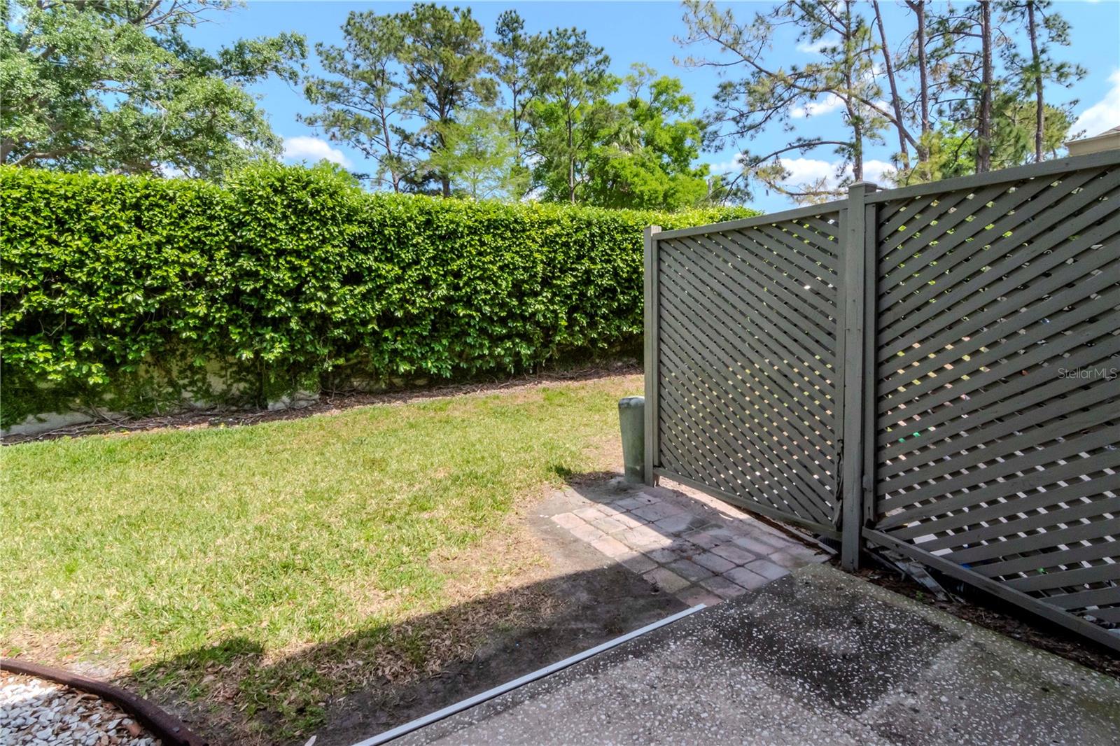 CARROLLWOOD VILLAGE PH III - Residential