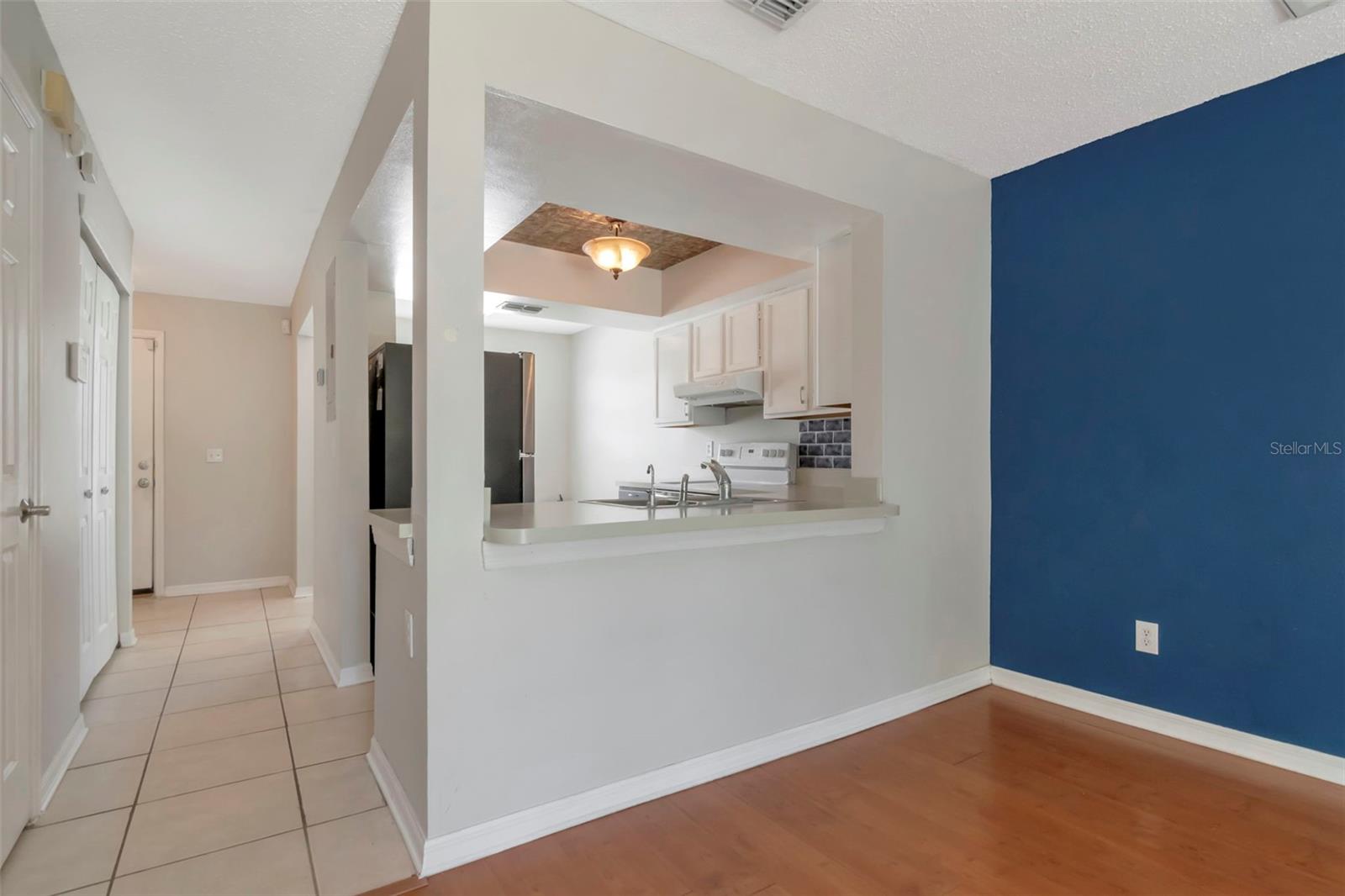 CARROLLWOOD VILLAGE PH III - Residential