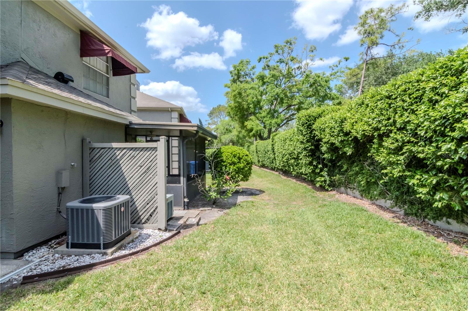 CARROLLWOOD VILLAGE PH III - Residential