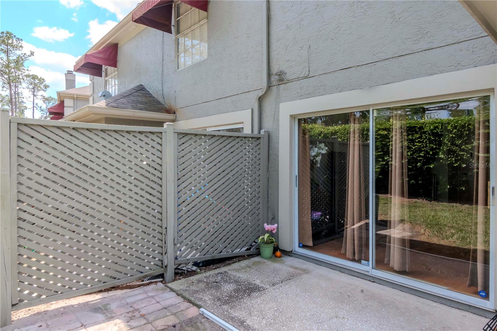 CARROLLWOOD VILLAGE PH III - Residential