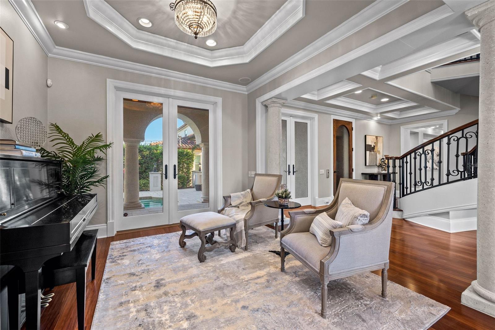 SNELL ISLE SHORES - Residential