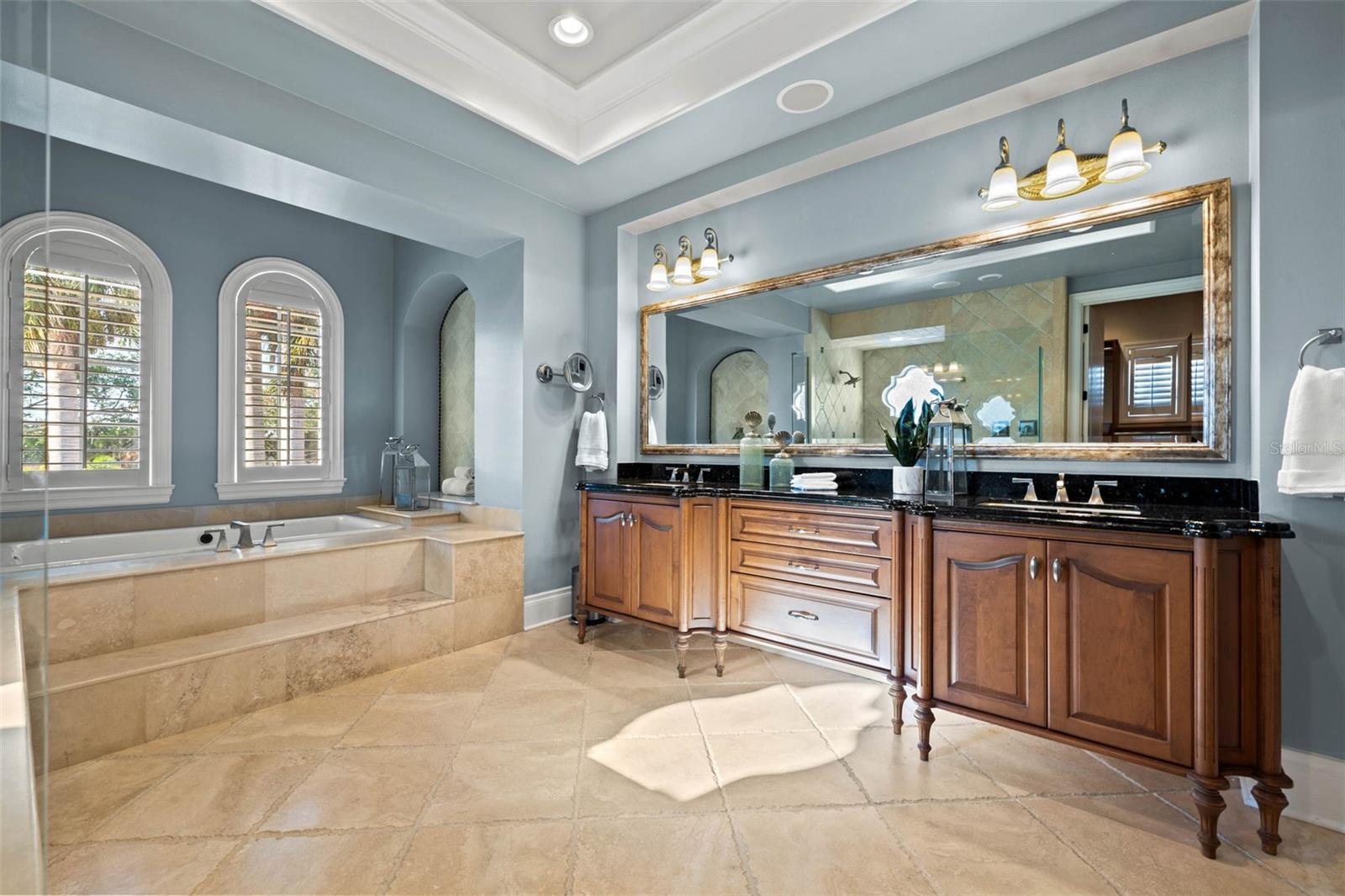 SNELL ISLE SHORES - Residential