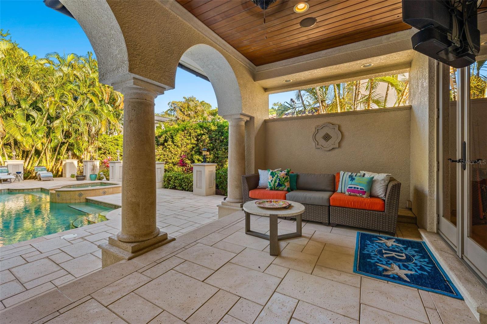 SNELL ISLE SHORES - Residential