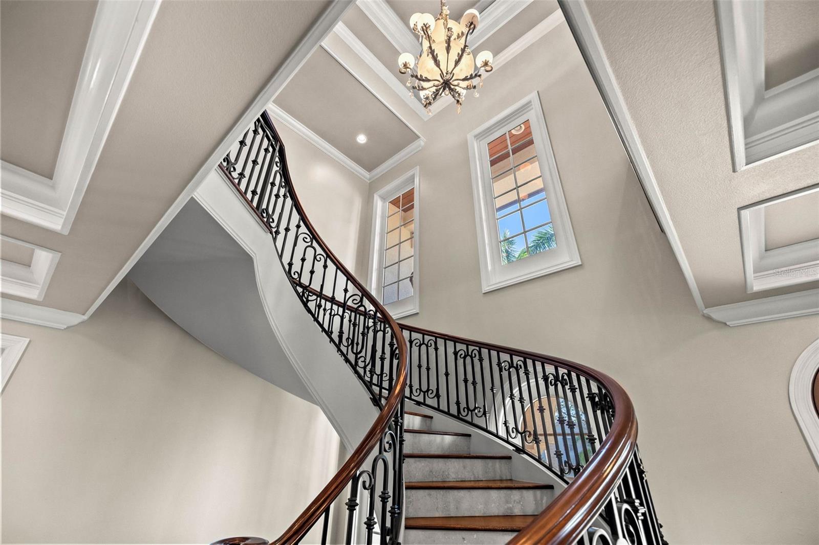 SNELL ISLE SHORES - Residential