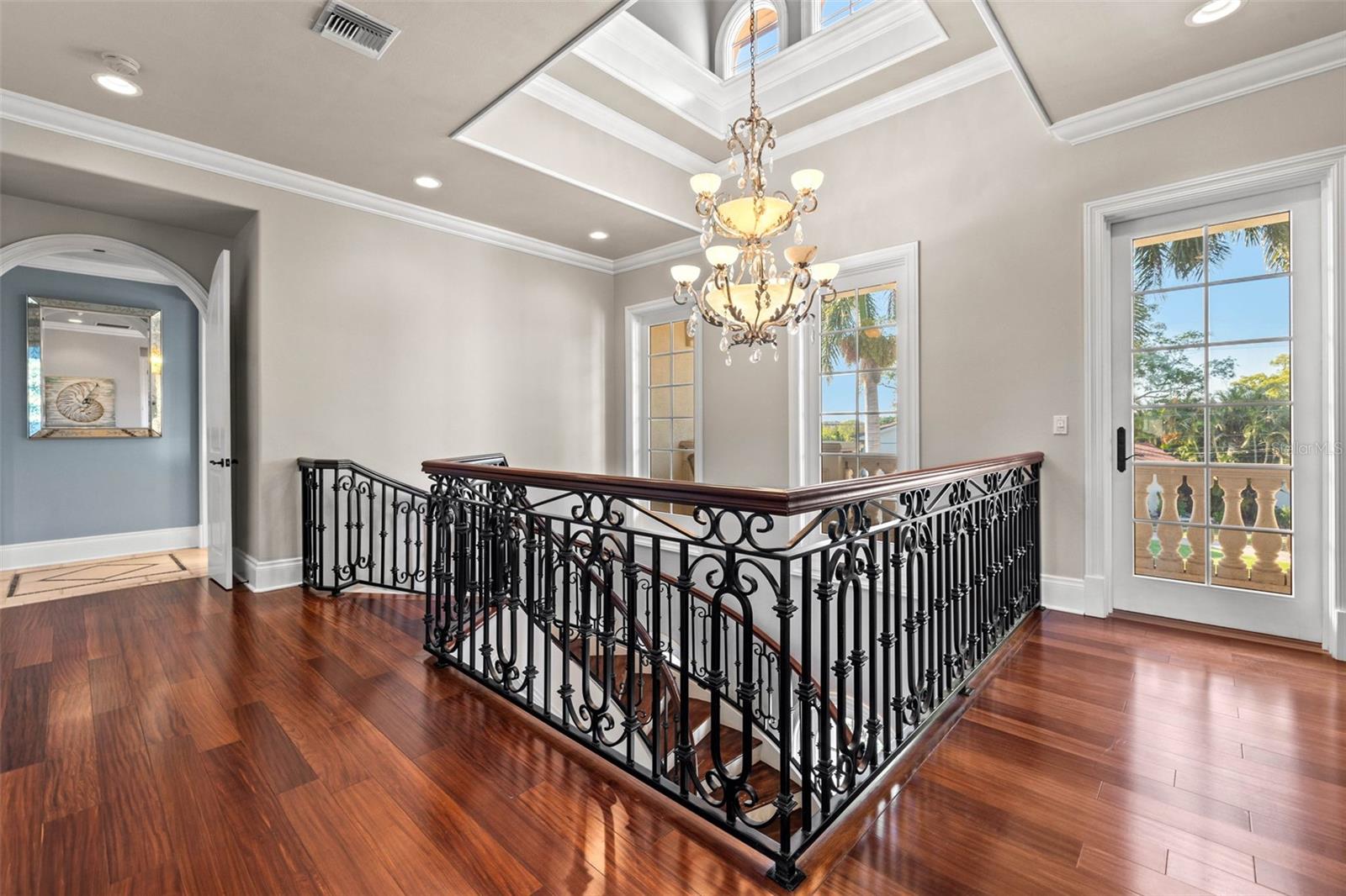 SNELL ISLE SHORES - Residential