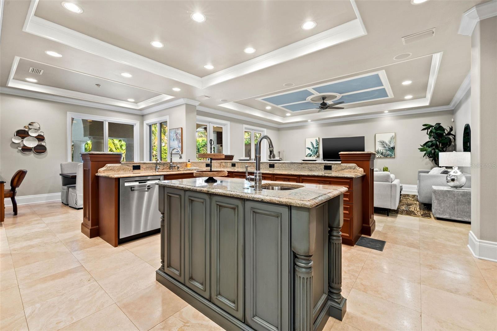 SNELL ISLE SHORES - Residential