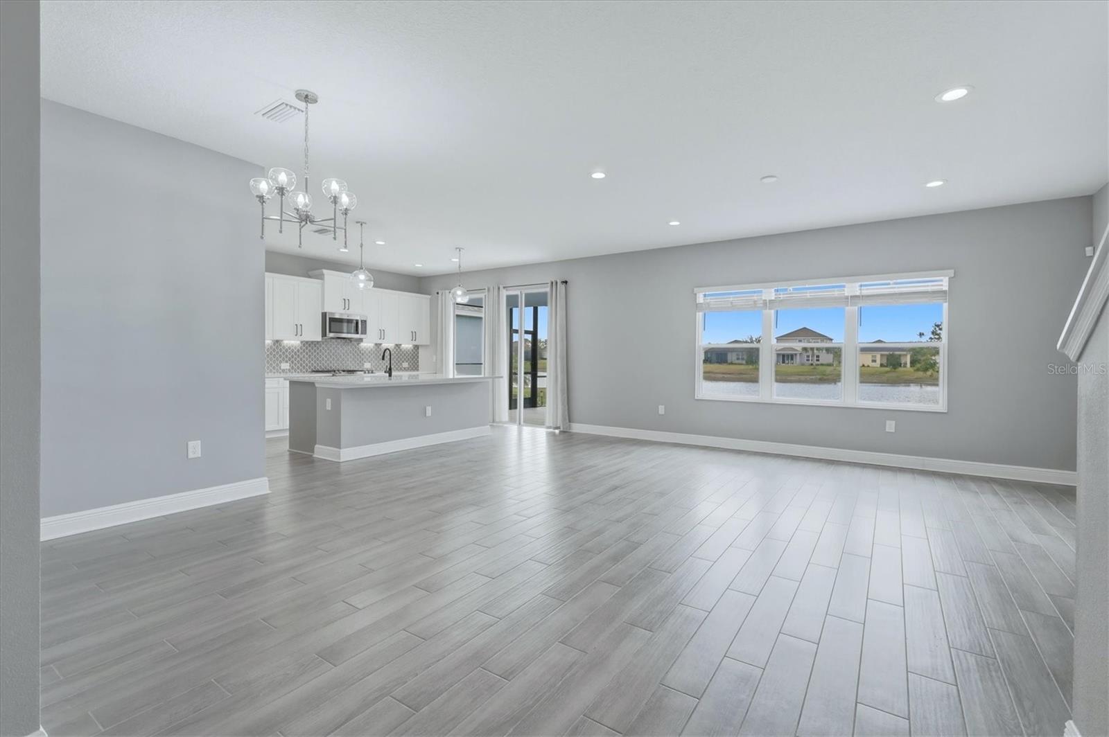 SILVERLEAF PH IV - Residential